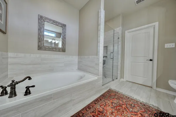 $1,250,000 | 12075 County Road 452, Lindale, TX 75771