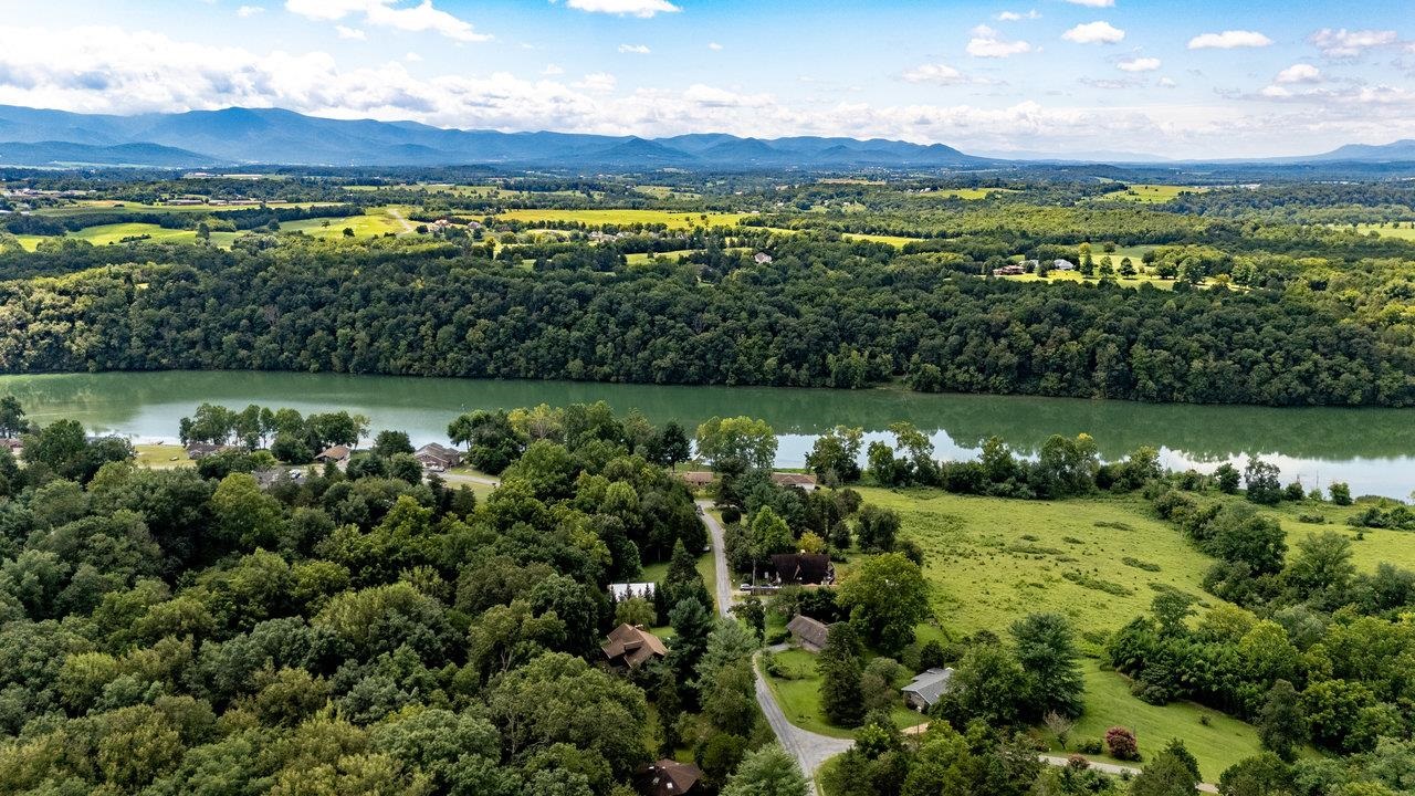 606 Riverside Drive Luray, VA 22835 - Photo 47 of 61