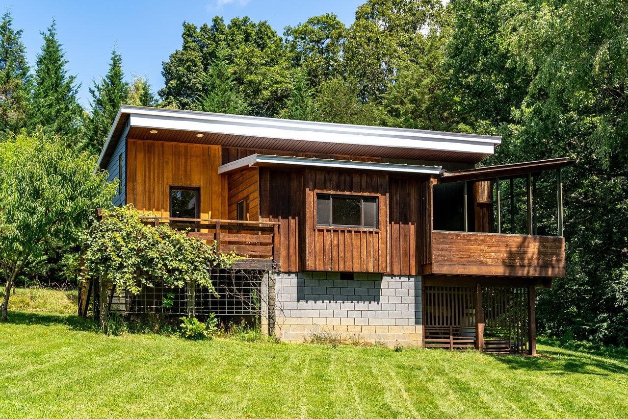 606 Riverside Drive Luray, VA 22835 - Photo 5 of 61