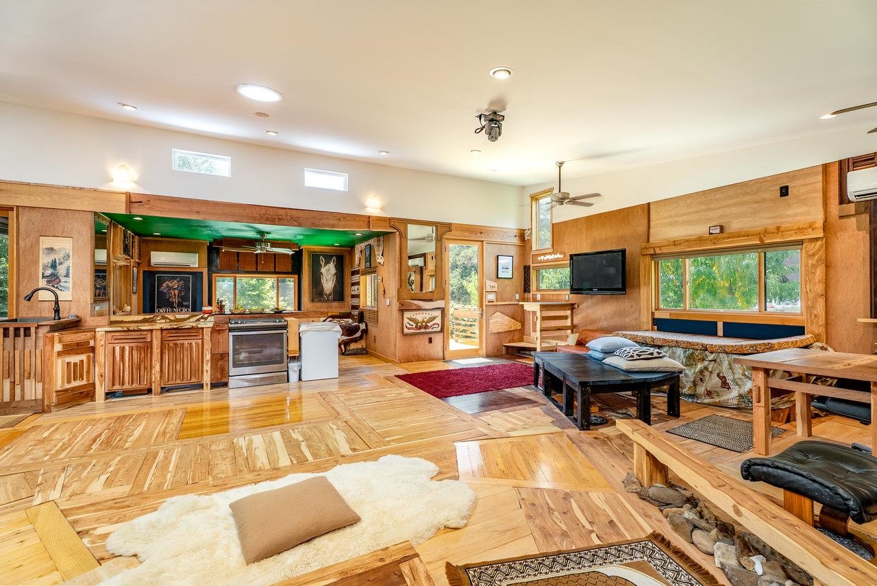 606 Riverside Drive Luray, VA 22835 - Photo 10 of 61