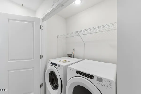 a view of walk in closet