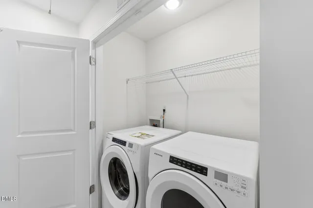 a view of walk in closet