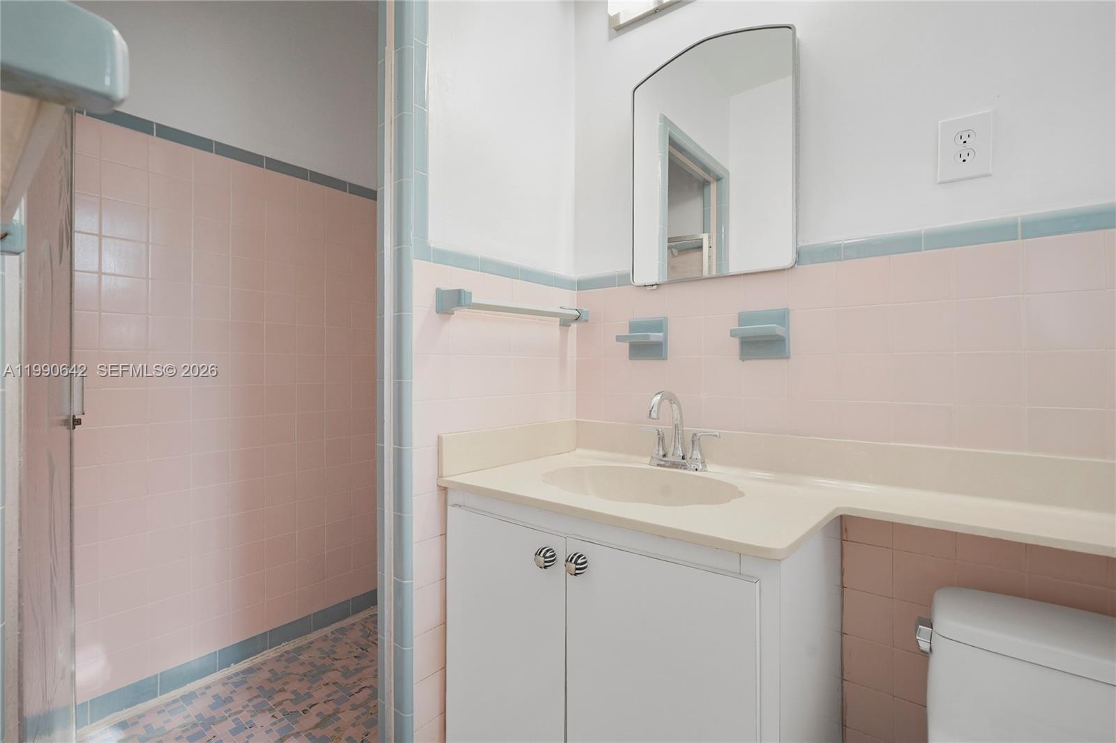 1845 Daytonia Road Miami Beach, FL 33141 - Photo 27 of 30