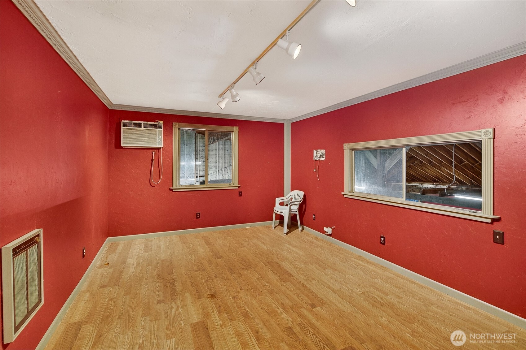 1260 Lower Sunnyslope Road Wenatchee, WA 98801 - Photo 14 of 24