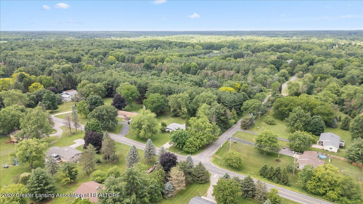 989 North Onondaga Road Holt, MI 48842 - Photo 54 of 58 06-Media Jett - 03