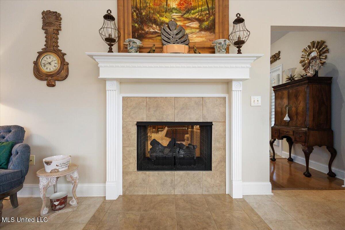 430 Independence Boulevard Flowood, MS 39232 - Photo 28 of 33 Sunroom