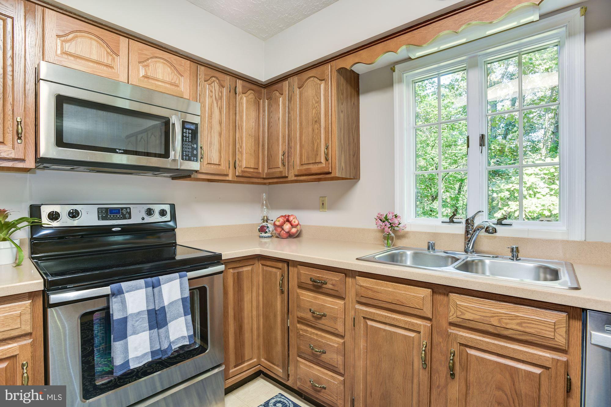 7907 Poplar Grove Road Severn, MD 21144 - Photo 17 of 46 Kitchen