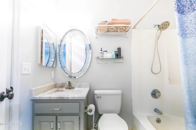 $699,900 | 215 Moonlight Bay Drive, Panama City Beach, FL 32407