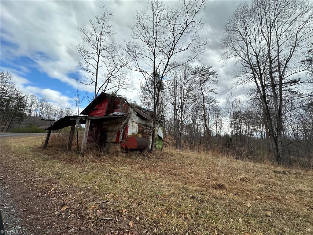 1324 Hardie Mabe Road Danbury, NC 27016 - Photo 32 of 41