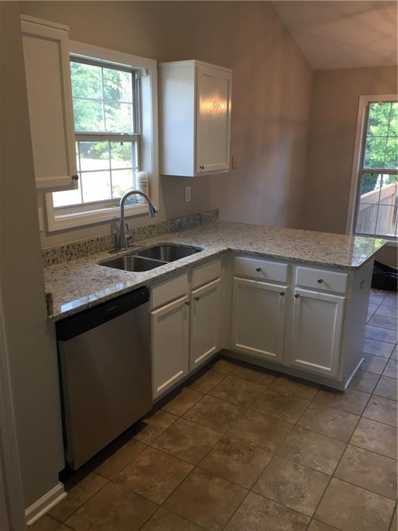 2575 Hamilton Chase Run Buford, GA 30519 - Photo 7 of 33