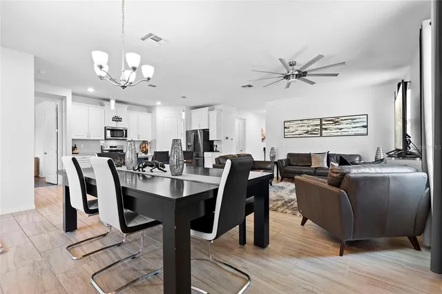 $427,500 | 3903 Winged Elm Court, Clermont, FL 34714