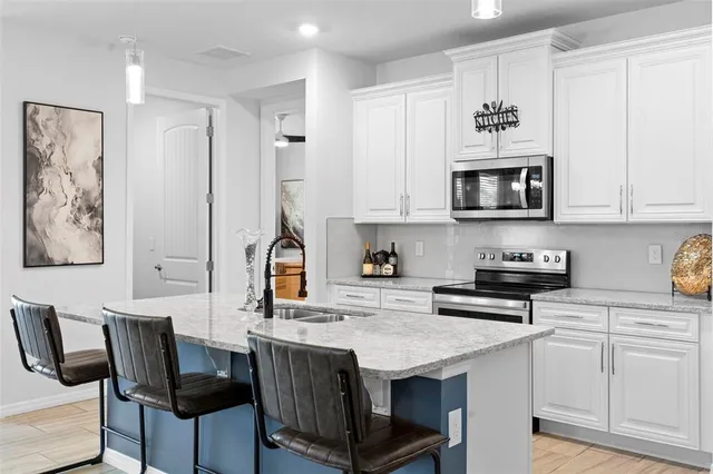 $427,500 | 3903 Winged Elm Court, Clermont, FL 34714