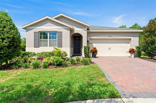 $427,500 | 3903 Winged Elm Court, Clermont, FL 34714