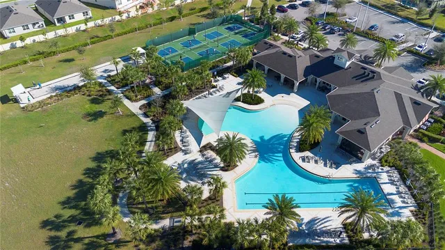 $427,500 | 3903 Winged Elm Court, Clermont, FL 34714