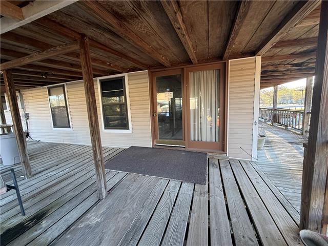 31748 Shelton Drive Springfield, LA 70462 - Photo 5 of 26