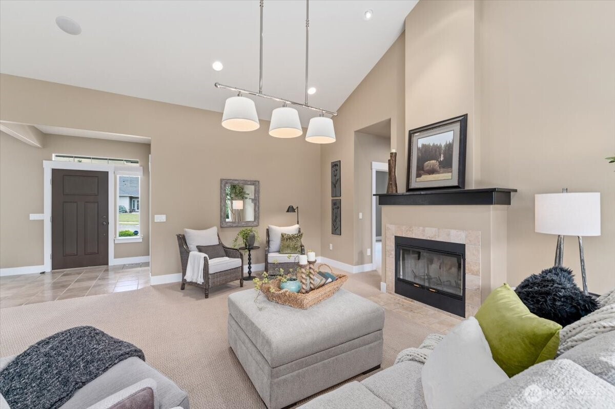 105 Pickens Street Wenatchee, WA 98801 - Photo 4 of 34