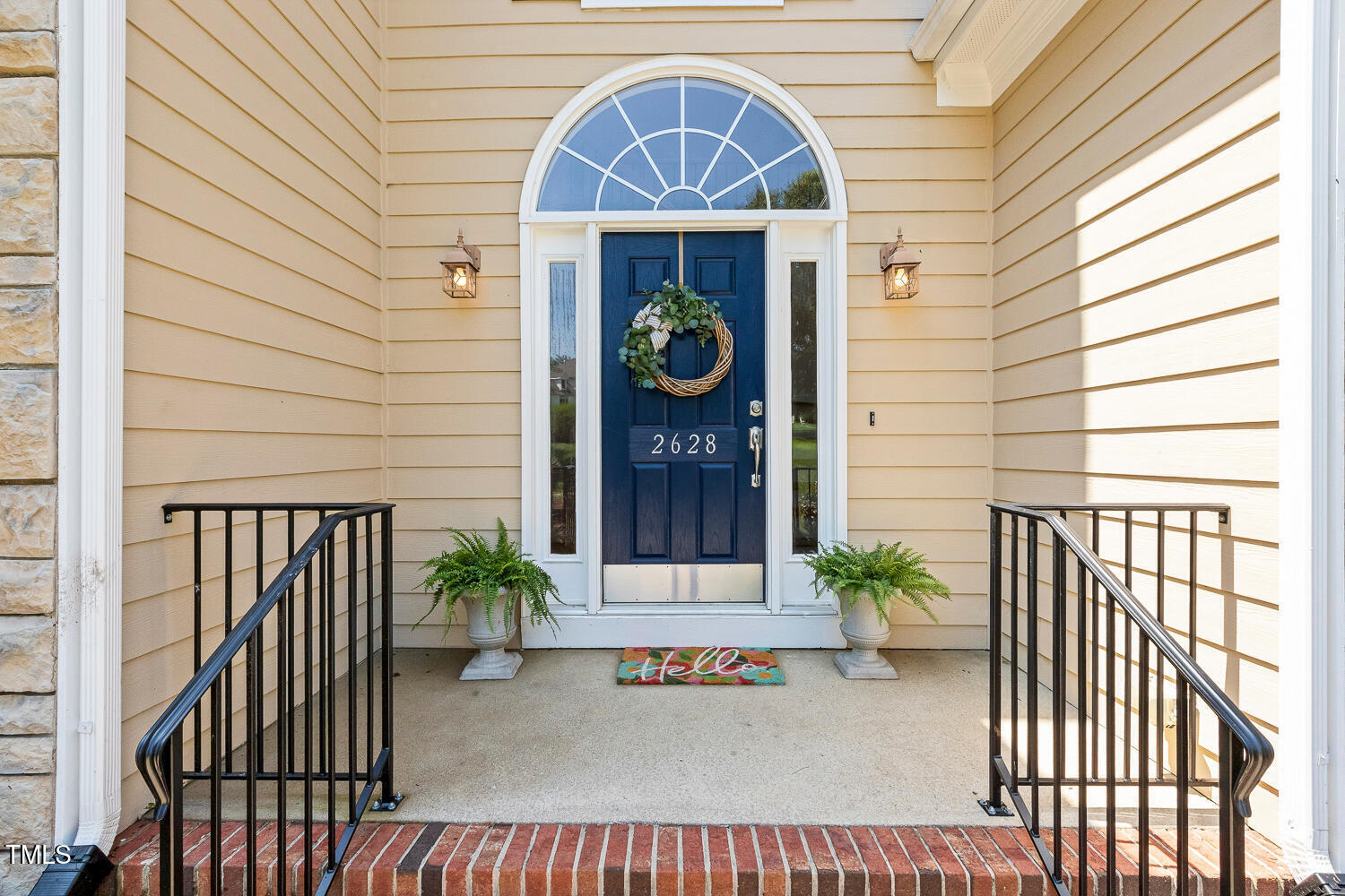 2628 Hunters Meadow Lane Raleigh, NC 27606 - Photo 7 of 76 2628 Hunters Meadow Ln Raleigh-large-007