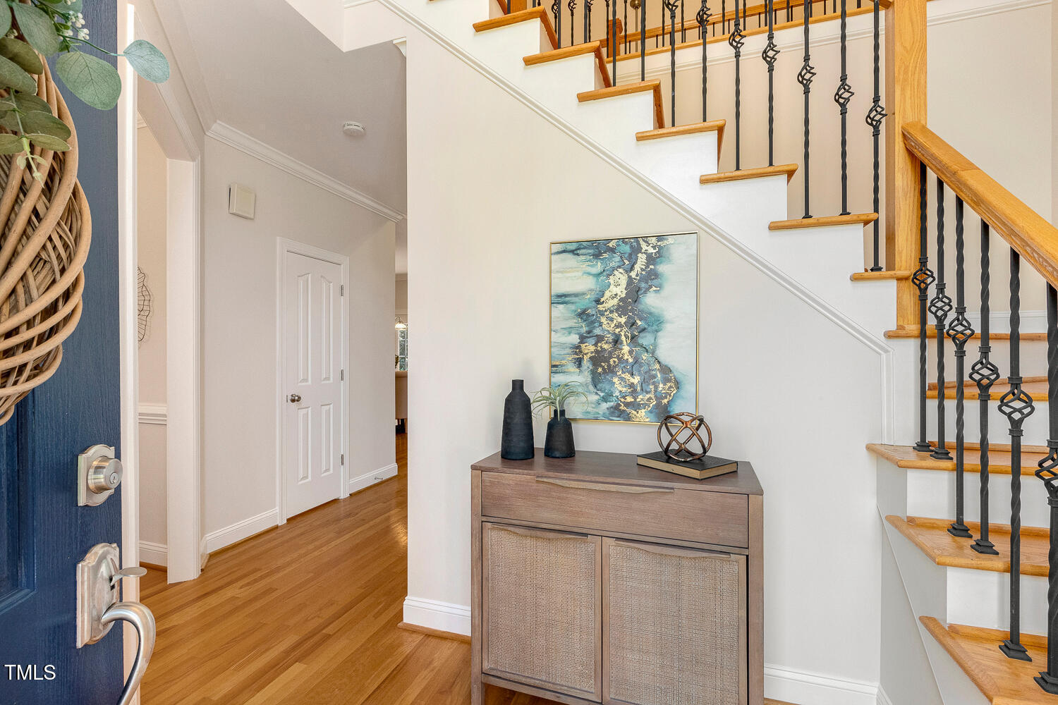 2628 Hunters Meadow Lane Raleigh, NC 27606 - Photo 8 of 76 2628 Hunters Meadow Ln Raleigh-large-008