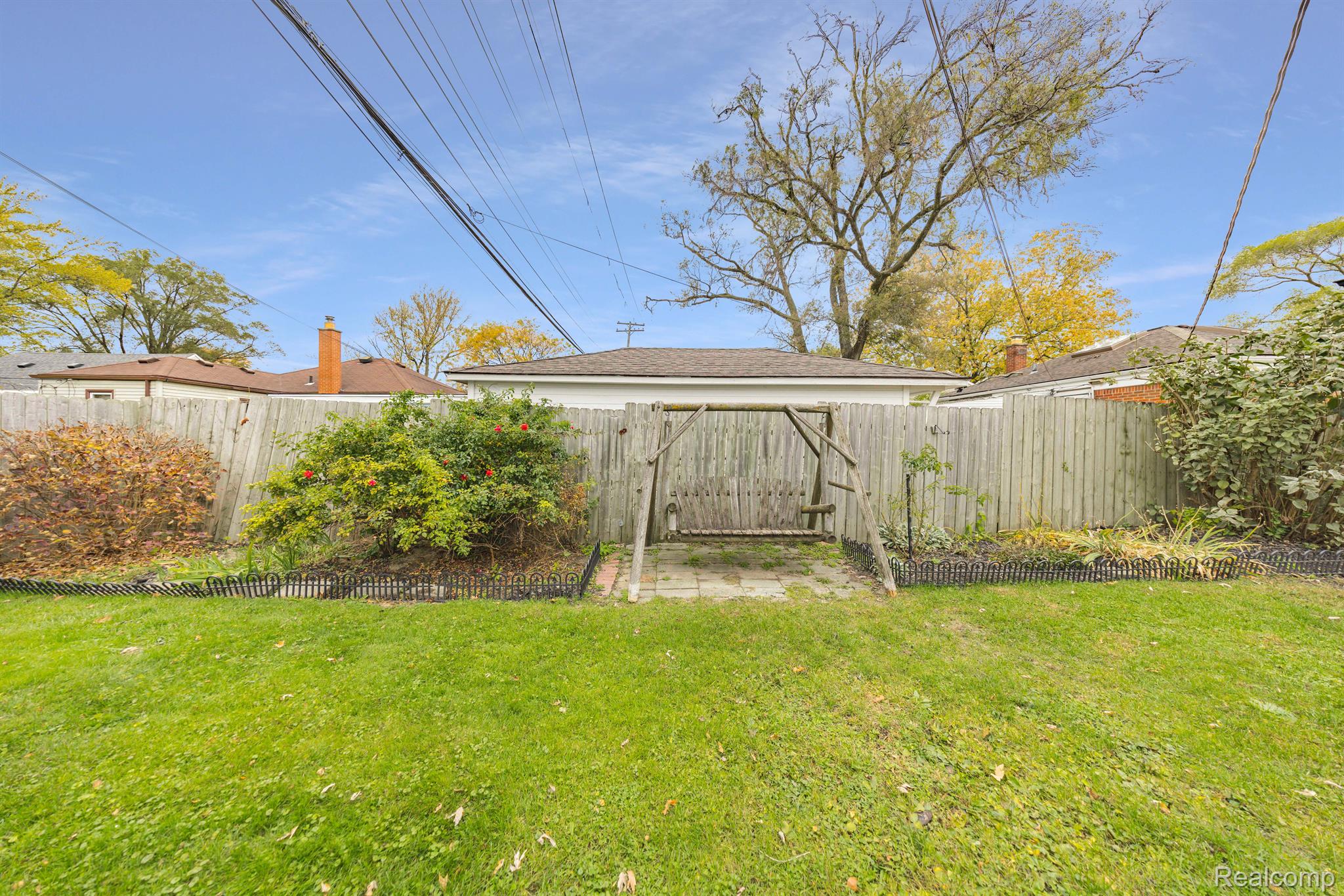 20935 Waltham Road Warren, MI 48089 - Photo 32 of 40 Gallery Image 32