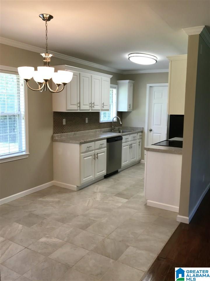 1545 Old Warrior Road Sumiton, AL 35148 - Photo 8 of 24