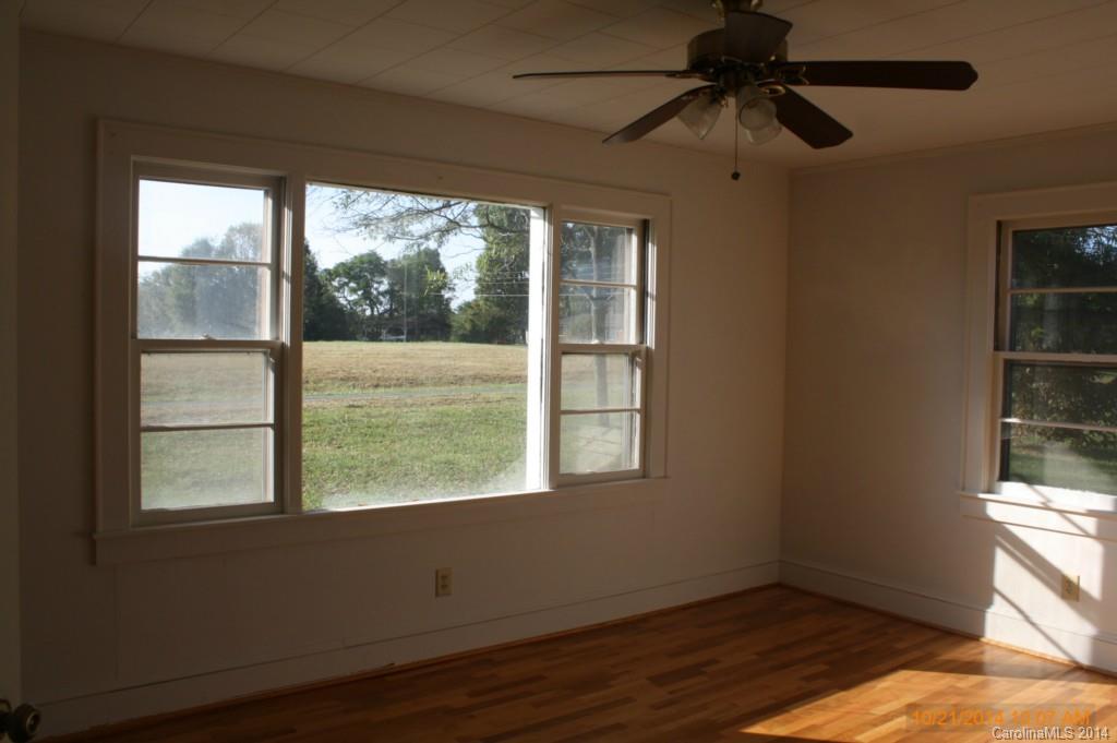 4020 Joe Crouse Road Maiden, NC 28650 - Photo 3 of 3 Gallery Image 3