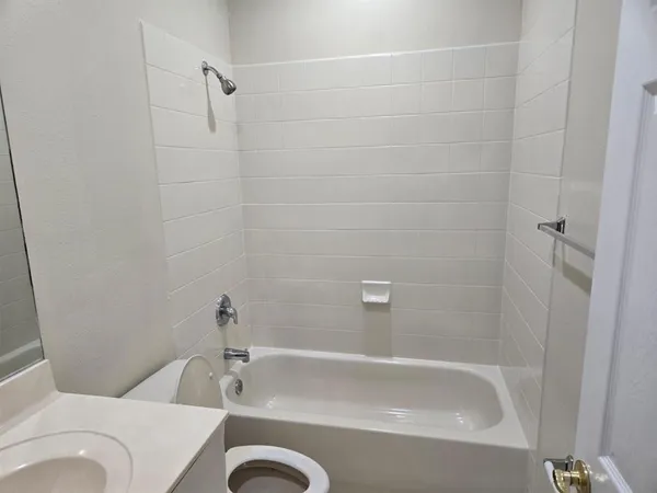 $2,800 | 8433 Southwest 25th Court, Unit 102, Miramar, FL 33025