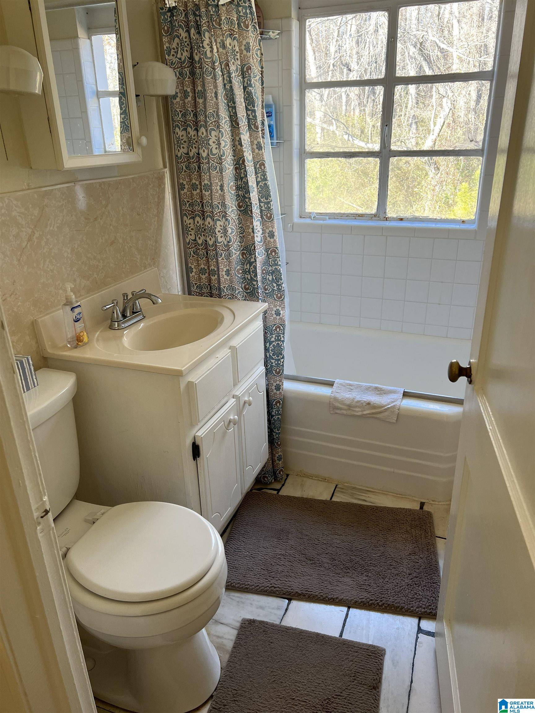 603 Alexandria Road Weaver, AL 36277 - Photo 3 of 8