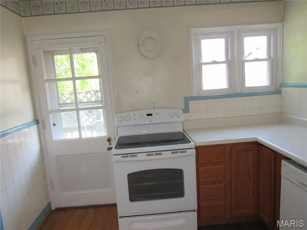 1104 Danforth Street Alton, IL 62002 - Photo 6 of 26 Gallery Image 6