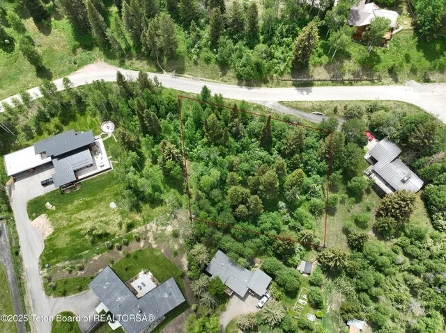 $1,350,000 | 845 Upper Cache Creek Drive, Jackson, WY 83001