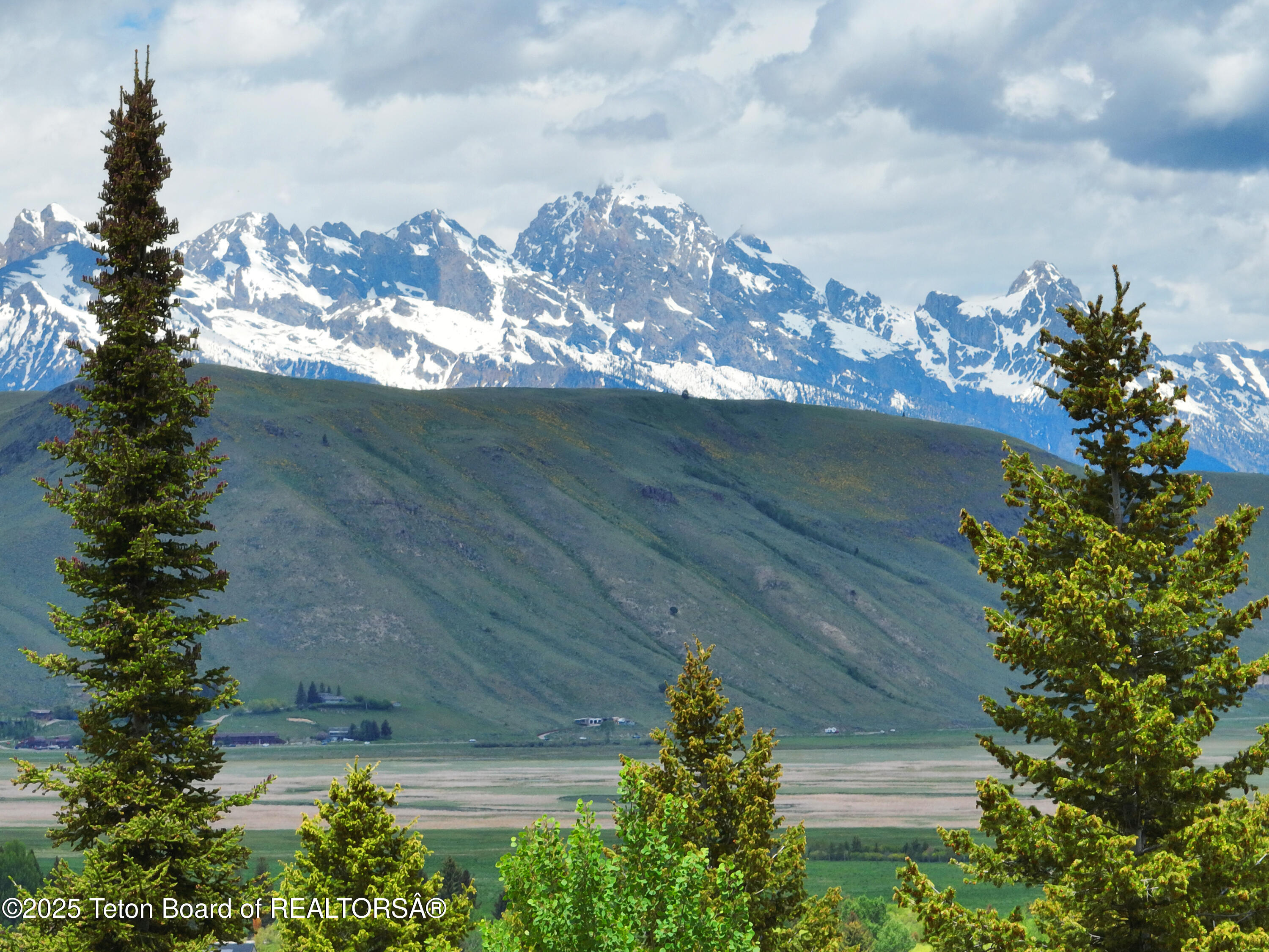 845 Upper Cache Creek Drive Jackson, WY 83001 - Photo 3 of 9 dji_fly_20250604_132250_449_174906612947
