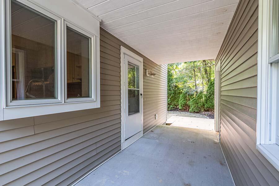 36 Valley Road Mashpee, MA 02649 - Photo 29 of 38 Breezeway