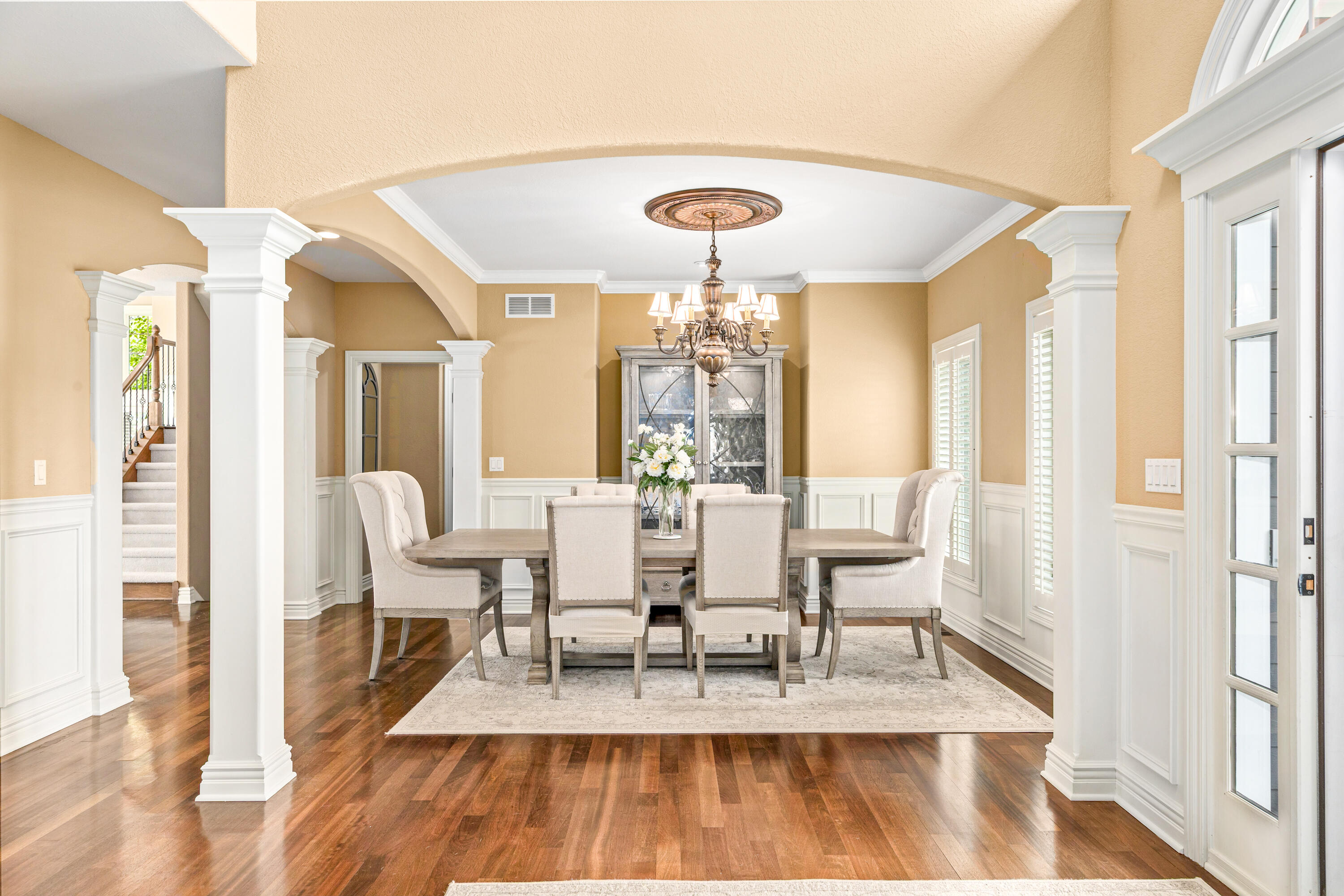 1260 4 Winds Way Hartland, WI 53029 - Photo 14 of 79 Columns & Archways Frame Dining Room