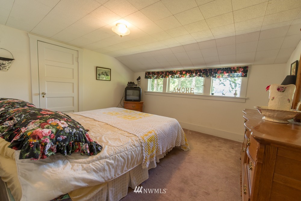 6813 Yeazell Road Southwest Longbranch, WA 98351 - Photo 11 of 24 Gallery Image 11