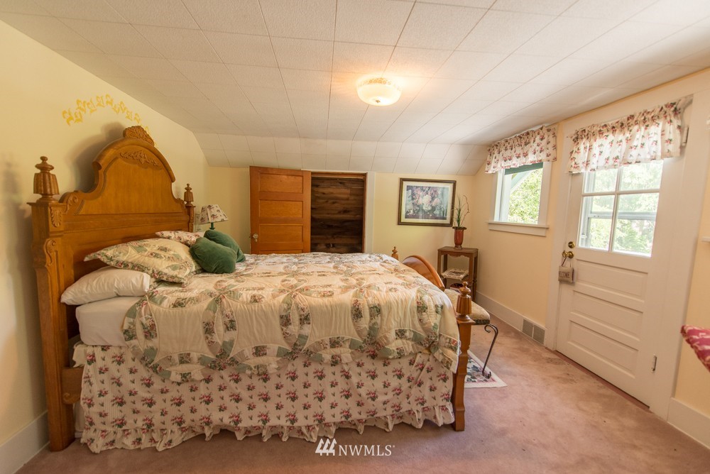 6813 Yeazell Road Southwest Longbranch, WA 98351 - Photo 10 of 24 Gallery Image 10