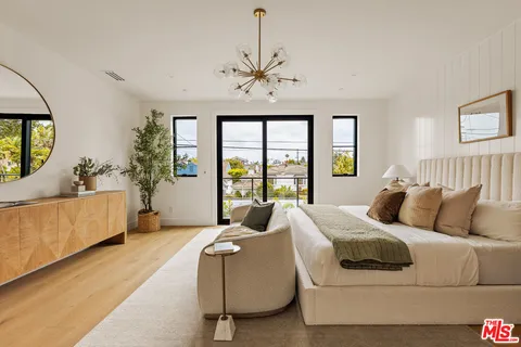 $3,495,000 | 8344 McConnell Avenue, Los Angeles, CA 90045
