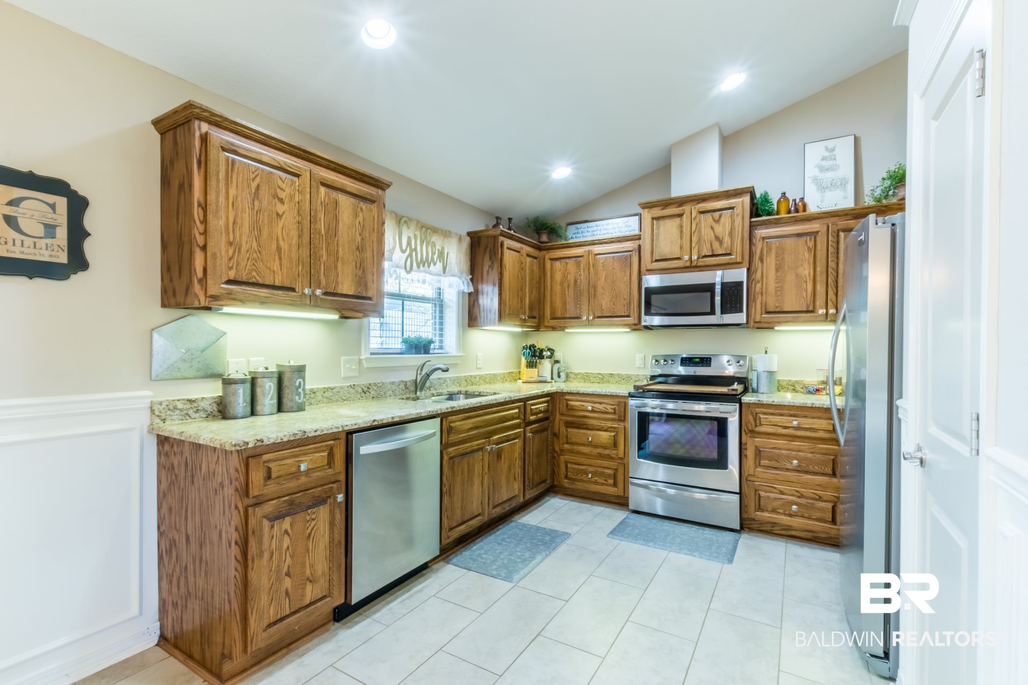 105 Monteith Circle Foley, AL 36535 - Photo 8 of 32 Gallery Image 8