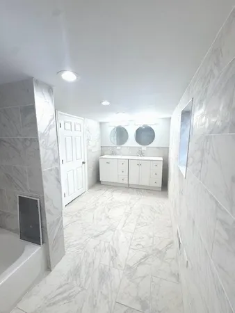 $314,900 | 9432 South Vernon Avenue, Chicago, IL 60619