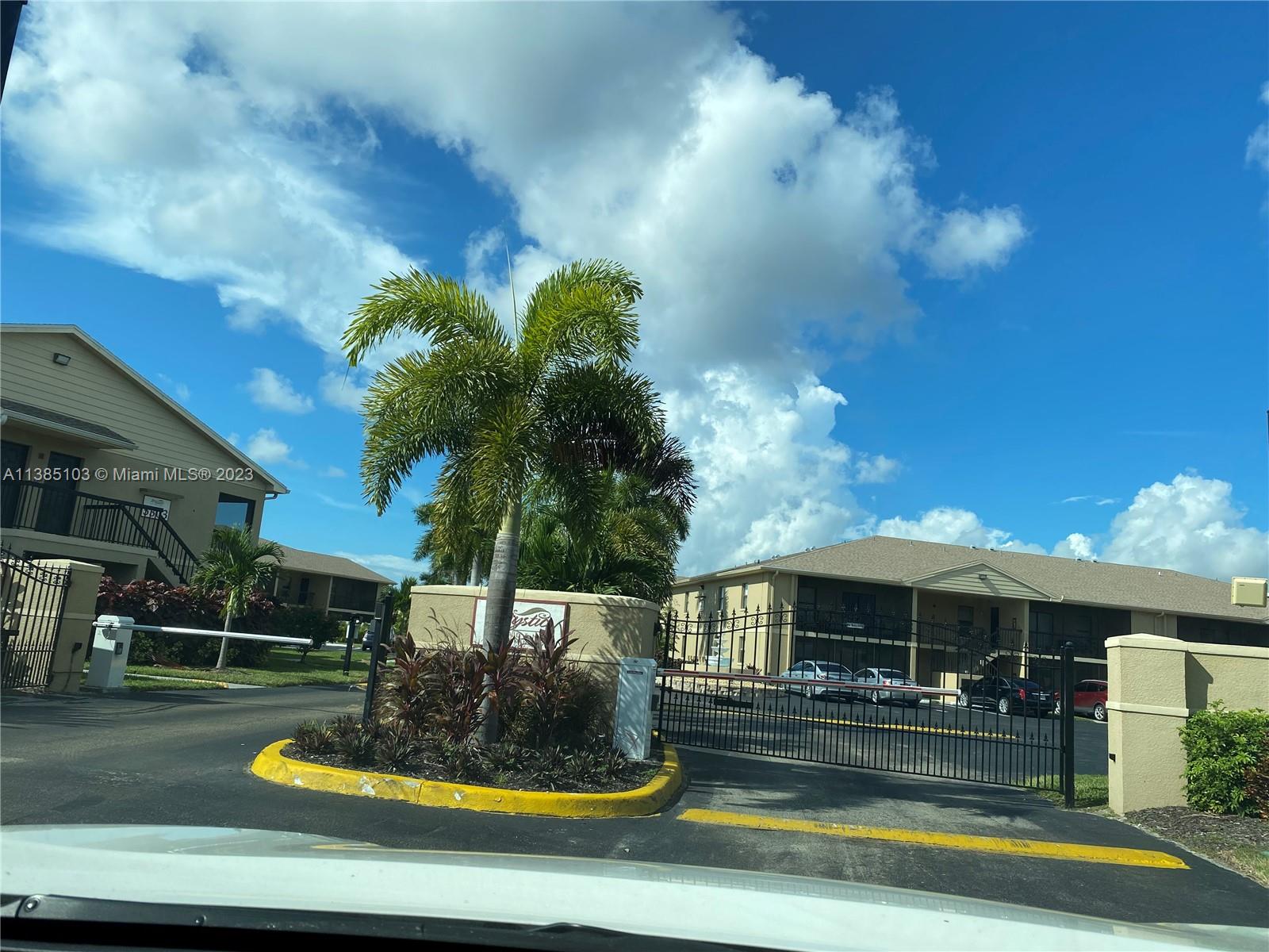 5311 Summerlin Road, Unit 1106 Fort Myers, FL 33919 - Photo 1 of 21 Gallery Image 1