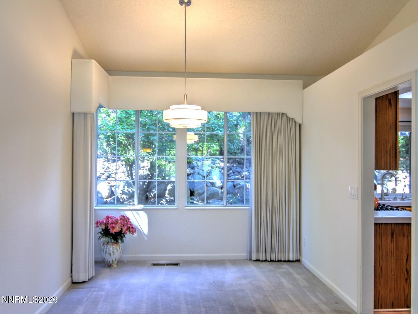 995 Leah Circle Reno, NV 89511 - Photo 9 of 58 IMG_6399_400_401_402_403