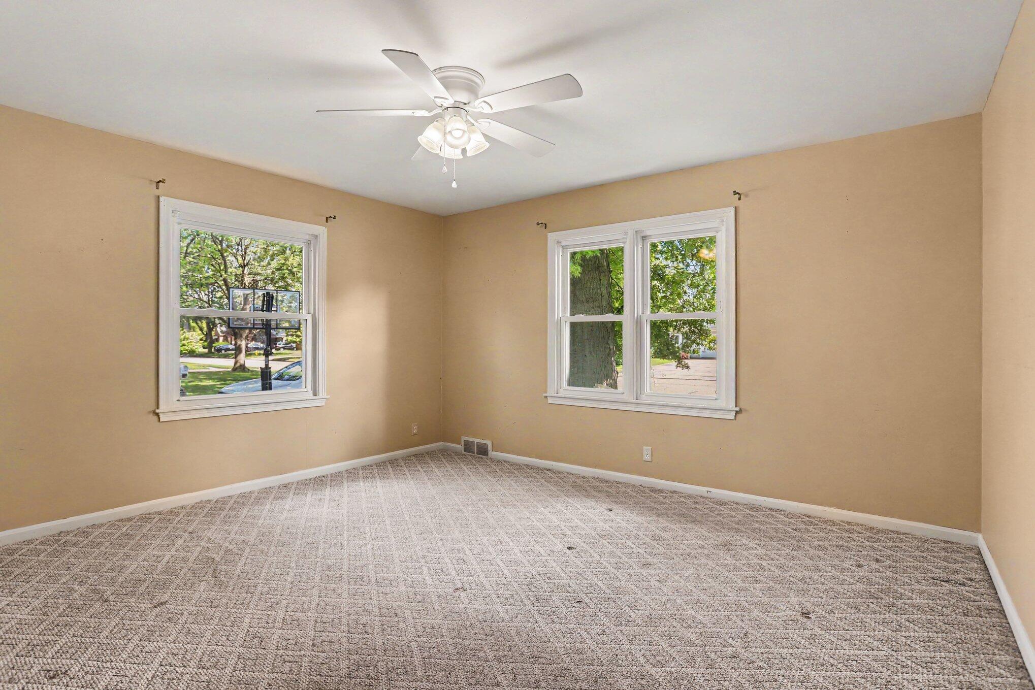 1835 Banbury Road Kalamazoo, MI 49001 - Photo 10 of 27 010_file_6191