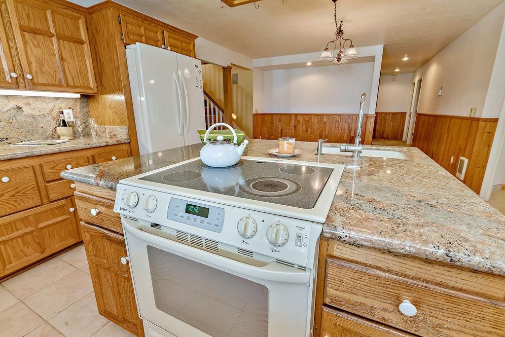 875 Poormans Creek Road Jacksonville, OR 97530 - Photo 12 of 34 Additional Photo