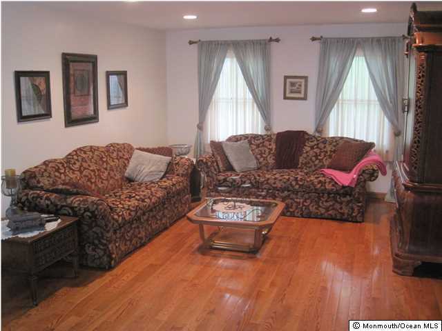 85 Clearstream Road Lakewood, NJ 08701 - Photo 2 of 10 Additional Photo