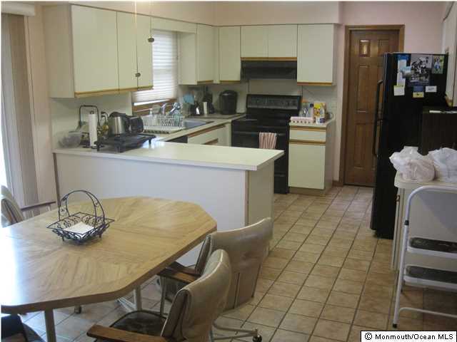 85 Clearstream Road Lakewood, NJ 08701 - Photo 4 of 10 Additional Photo
