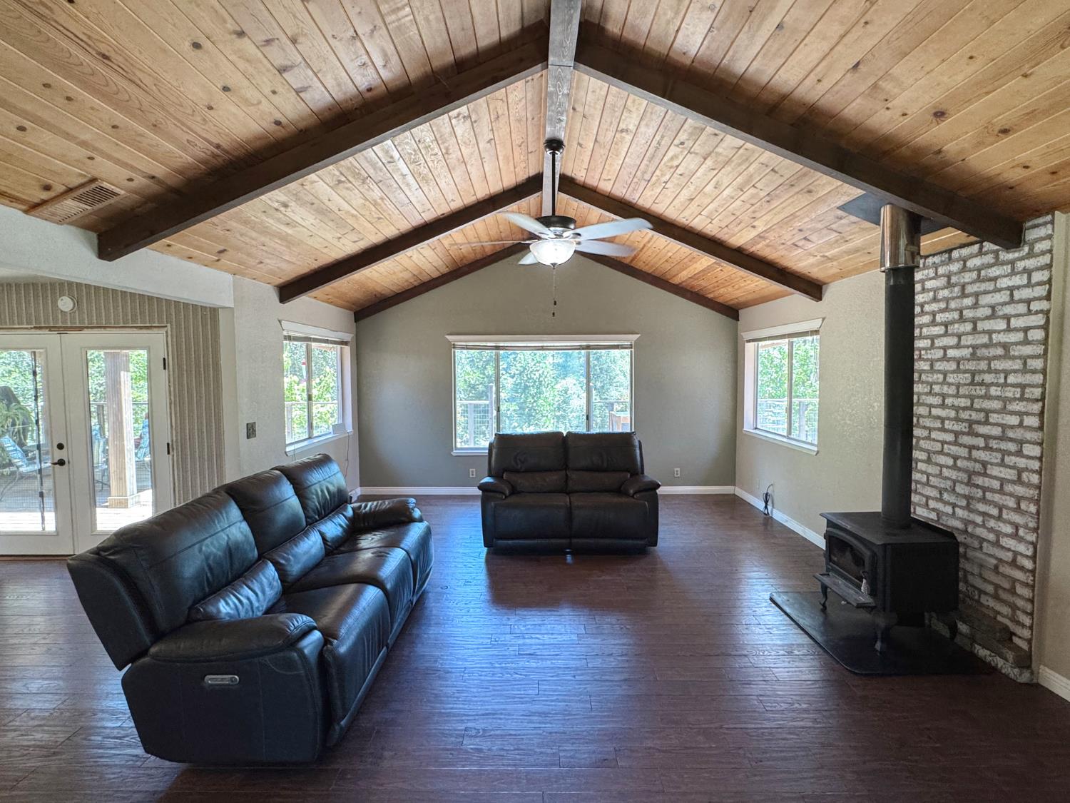6425 Quartz Mine Road Mountain Ranch, CA 95246 - Photo 10 of 70