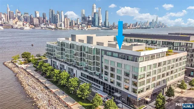 $999,000 | 1000 Ave At Port Imperial, Unit PH702, Weehawken, NJ 07086