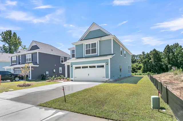 $406,990 | 1 Alma Square Drive, Moncks Corner, SC 29461