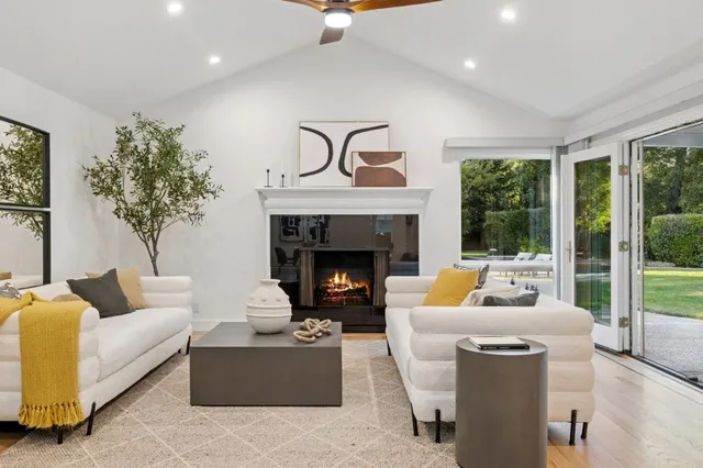 $8,999,000 | 243 Selby Lane, Atherton, CA 94027