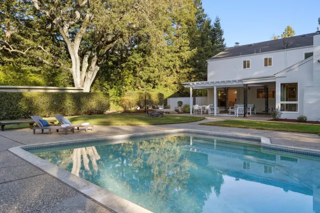 $8,999,000 | 243 Selby Lane, Atherton, CA 94027