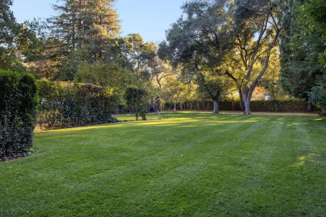 $8,999,000 | 243 Selby Lane, Atherton, CA 94027