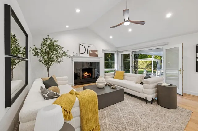 $8,999,000 | 243 Selby Lane, Atherton, CA 94027